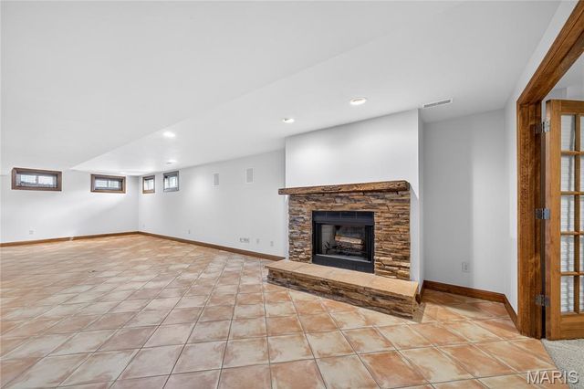 703 Norwood Terrace, Lake St Louis, MO 63367