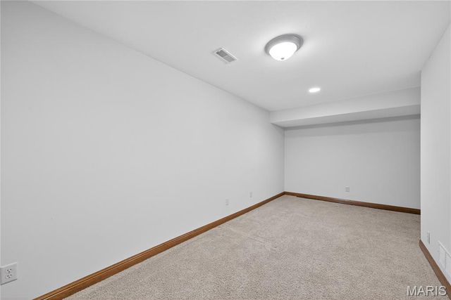 703 Norwood Terrace, Lake St Louis, MO 63367