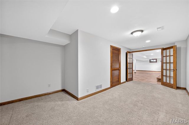 703 Norwood Terrace, Lake St Louis, MO 63367