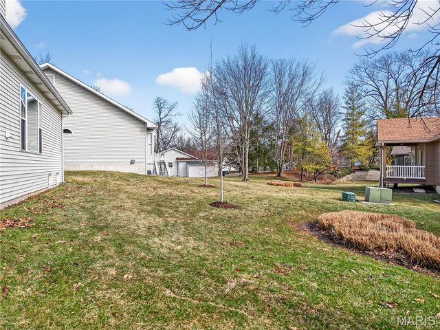 703 Norwood Terrace, Lake St Louis, MO 63367