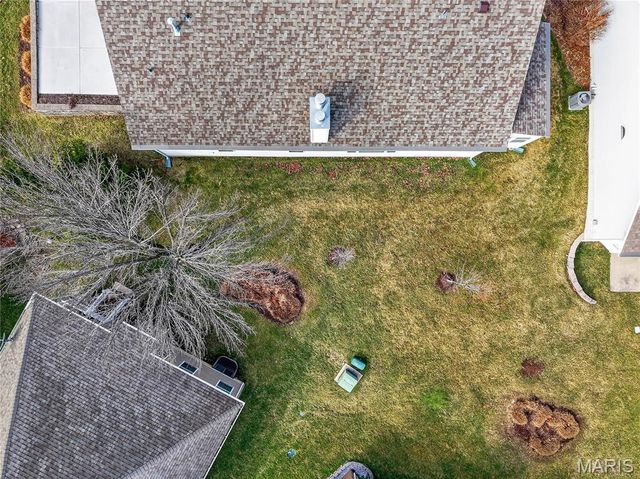 703 Norwood Terrace, Lake St Louis, MO 63367