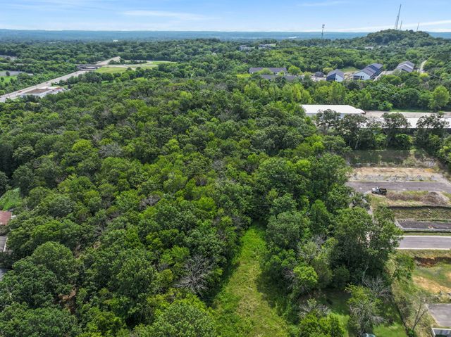 3047 Hillside Rd, Nashville, TN 37207