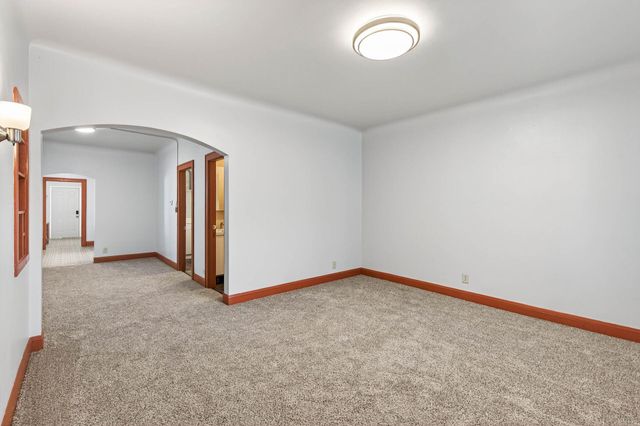 694 Desoto Street, Saint Paul, MN 55130