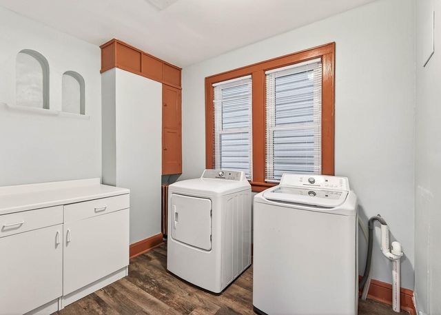 694 Desoto Street, Saint Paul, MN 55130