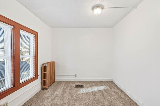 694 Desoto Street, Saint Paul, MN 55130