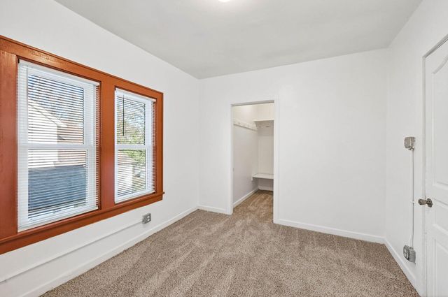 694 Desoto Street, Saint Paul, MN 55130