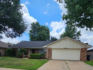7033 S Harvey Avenue, Oklahoma City, OK 73139