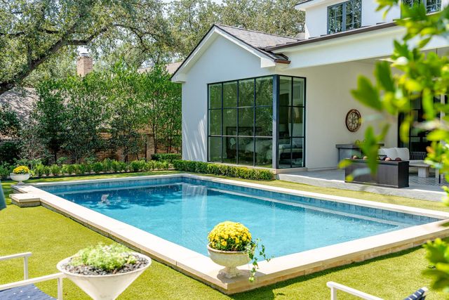 3407 Timberwood CIR, Austin, TX 78703