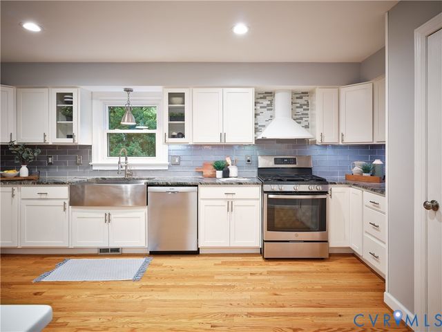 1708 Windingridge Ct, Henrico, VA 23238