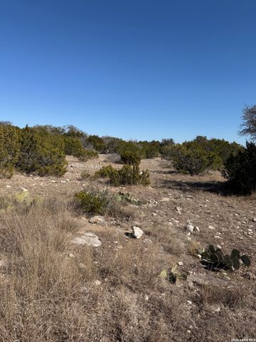 498 Sd 45330, Rocksprings, TX 78880