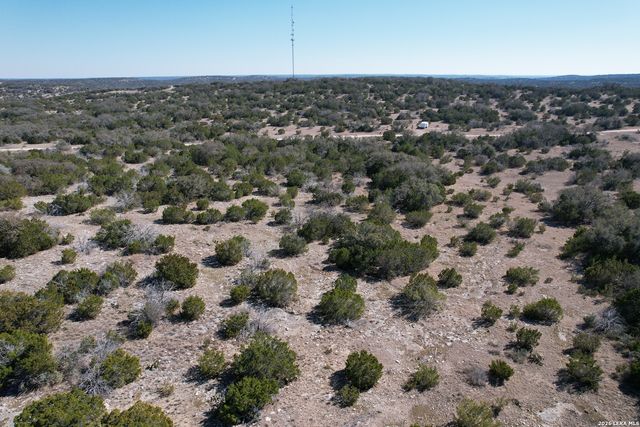 498 Sd 45330, Rocksprings, TX 78880
