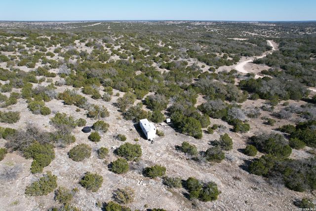 498 Sd 45330, Rocksprings, TX 78880