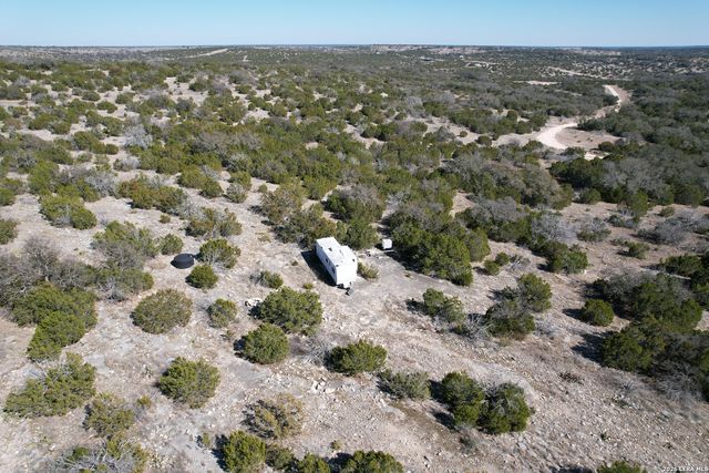 498 Sd 45330, Rocksprings, TX 78880
