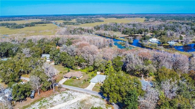 11 N Shadow Wood Drive, Inverness, FL 34450