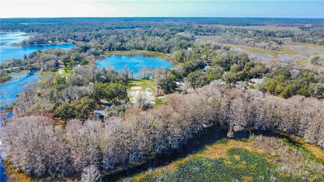 11 N Shadow Wood Drive, Inverness, FL 34450