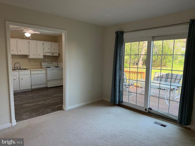 5404 DORAL DR, Wilmington, DE 19808