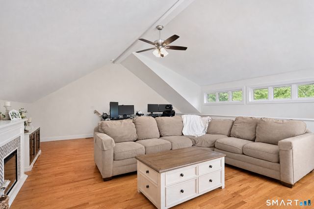 43 George Street 1, Seymour, CT 06483