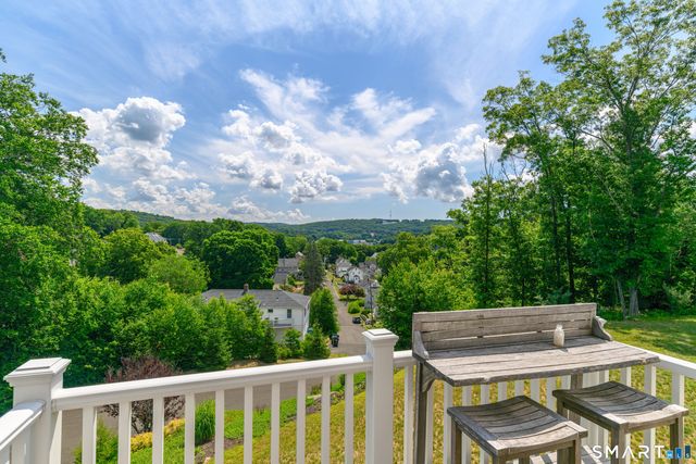 43 George Street 1, Seymour, CT 06483