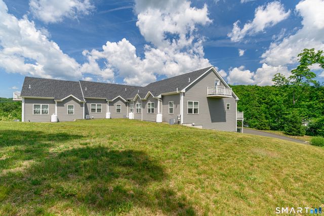 43 George Street 1, Seymour, CT 06483