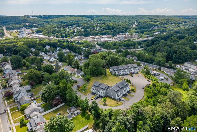 43 George Street 1, Seymour, CT 06483