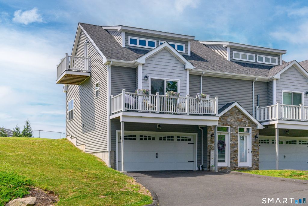 43 George Street 1, Seymour, CT 06483