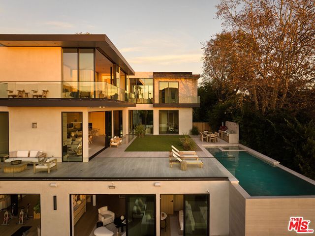 1149 Linda Flora Drive, Los Angeles, CA 90049