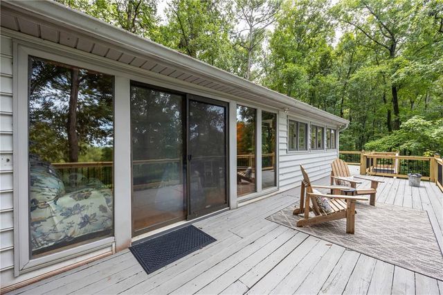 1561 Indian Woods Drive, Greensboro, GA 30642