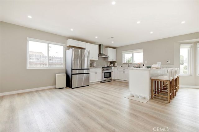 13808 Shablow Avenue, Sylmar, CA 91342