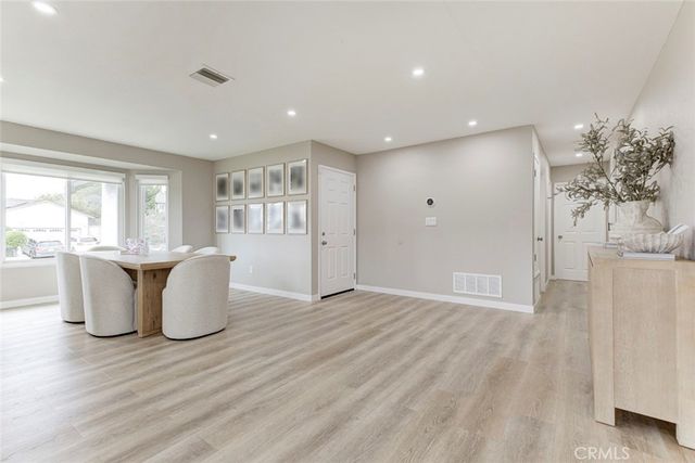 13808 Shablow Avenue, Sylmar, CA 91342