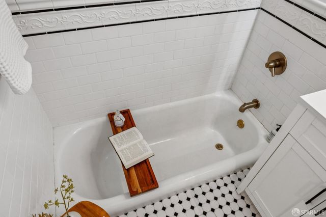 2090 Pacific Avenue 306, San Francisco, CA 94109