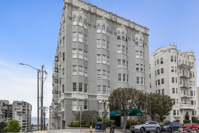 2090 Pacific Avenue 306, San Francisco, CA 94109