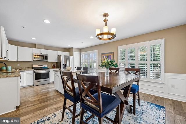 211 RIDGEPOINT PL, Gaithersburg, MD 20878