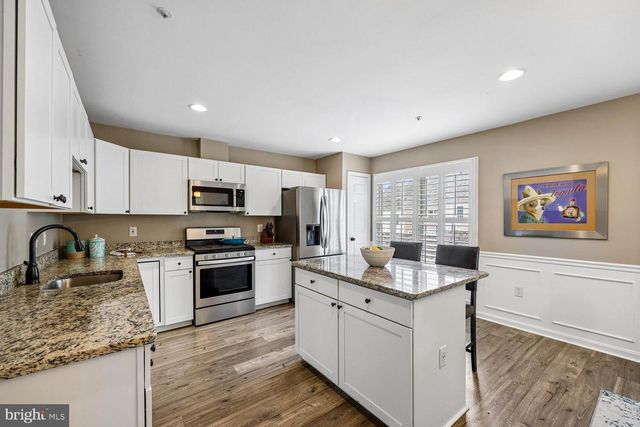 211 RIDGEPOINT PL, Gaithersburg, MD 20878