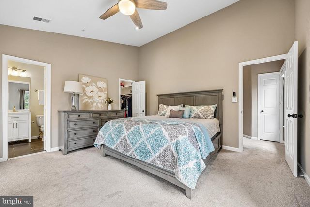 211 RIDGEPOINT PL, Gaithersburg, MD 20878