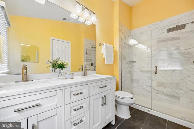 211 RIDGEPOINT PL, Gaithersburg, MD 20878