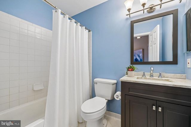 211 RIDGEPOINT PL, Gaithersburg, MD 20878