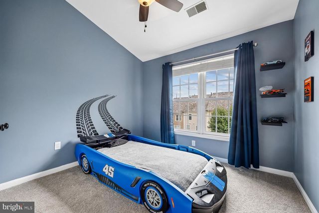 211 RIDGEPOINT PL, Gaithersburg, MD 20878
