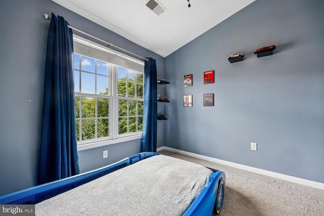 211 RIDGEPOINT PL, Gaithersburg, MD 20878