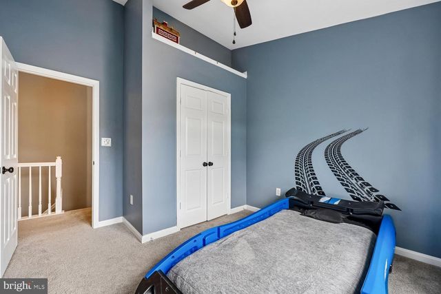 211 RIDGEPOINT PL, Gaithersburg, MD 20878