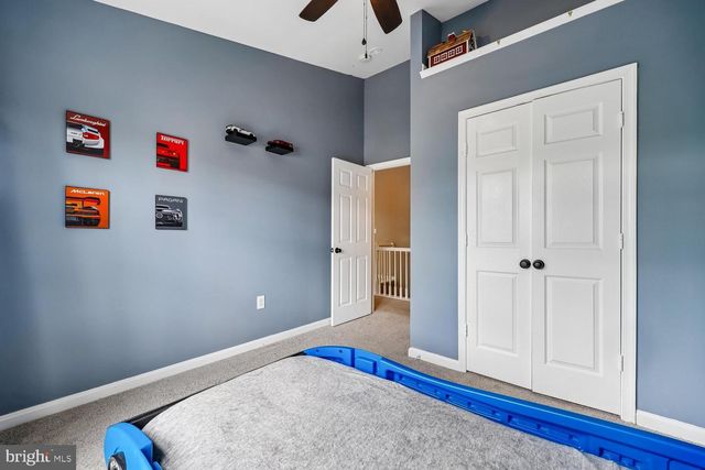 211 RIDGEPOINT PL, Gaithersburg, MD 20878