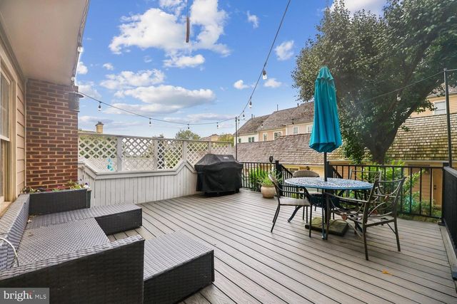 211 RIDGEPOINT PL, Gaithersburg, MD 20878