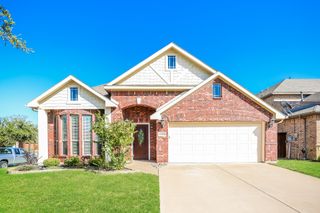 8160 Black Sumac Drive, Fort Worth, TX 76131