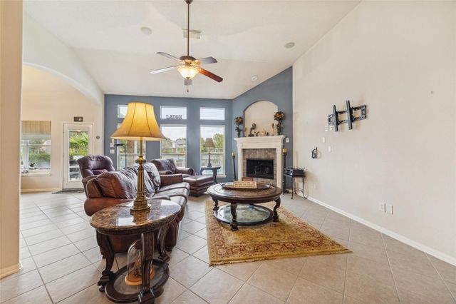 5826 Horseshoe Falls, Missouri City, TX 77459