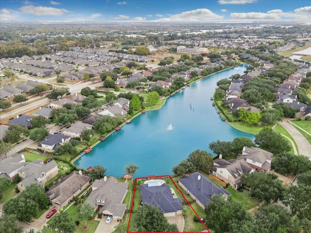 5826 Horseshoe Falls, Missouri City, TX 77459