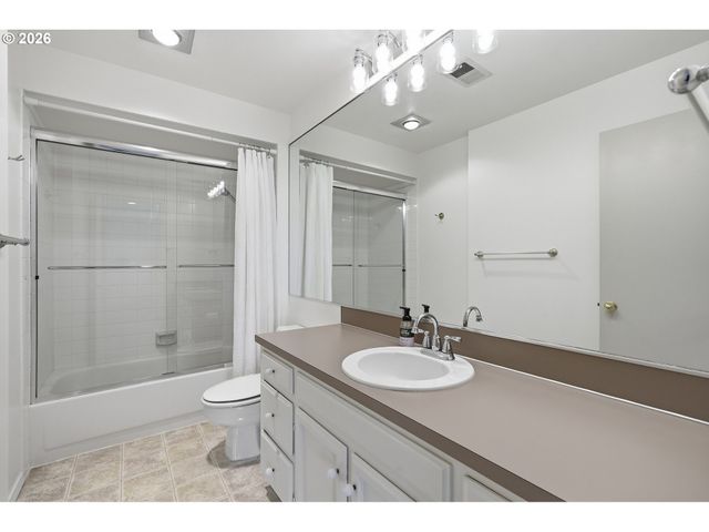 31836 Sw FAIRWAY VILLAGE Loop, Wilsonville, OR 97070