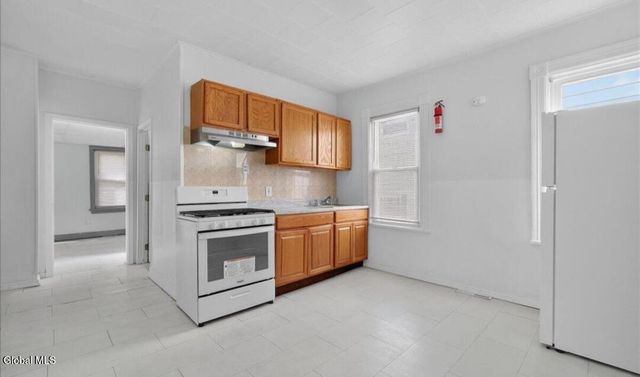 1857 Foster Avenue, Schenectady, NY 12308