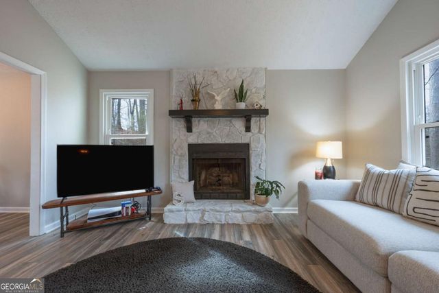 905 Lebanon Place, Woodstock, GA 30188