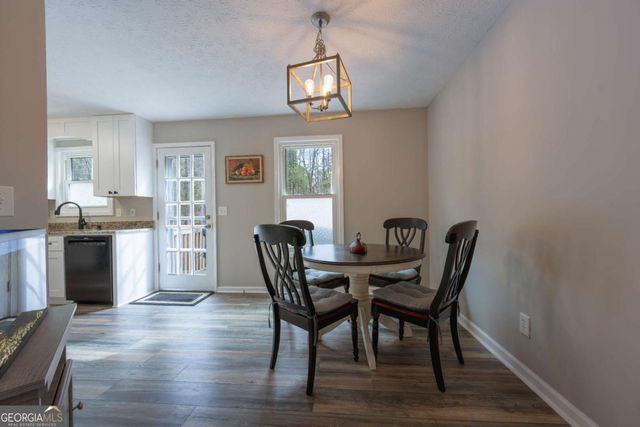 905 Lebanon Place, Woodstock, GA 30188