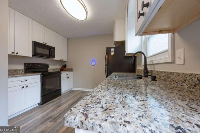 905 Lebanon Place, Woodstock, GA 30188