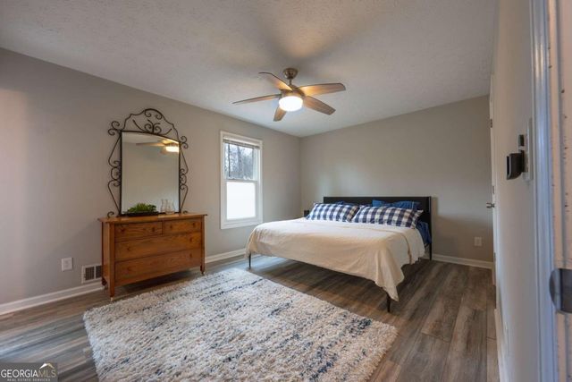 905 Lebanon Place, Woodstock, GA 30188